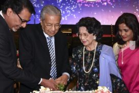 Celebrating our 35th Anniversary with Prime Minister of Malaysia,Tun Dr.Mahathir Mohamed